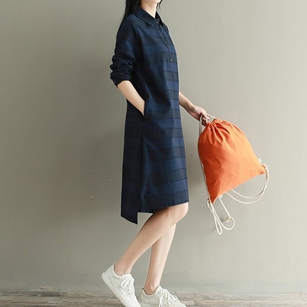 版型修身顯瘦， 孕期、產後皆可穿。 可開扣哺乳。