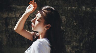 起點專訪 / 備受期待的迷幻魅力 R&B 新星 吳卓源 Julia Wu 特別對談