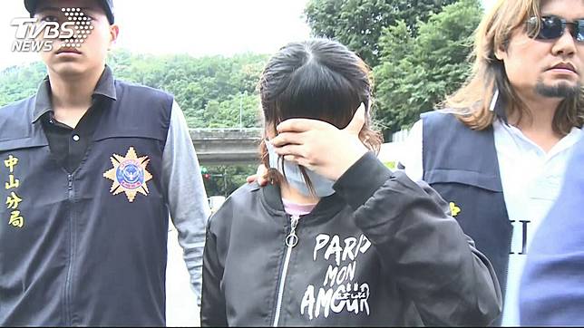 北市1名酒女狠心把2歲的兒子關在廁所內導致餓死，事後她和同居男友遭到起訴。(圖／TVBS)