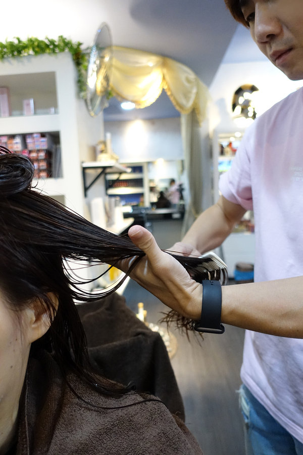 雙連站美髮-Starry髮廊，中山區專業剪染燙護髮，馬偕醫院附近髮廊，設計師ERIC，台北中山區歌薇染髮、歌薇護髮推薦，中山北路髮廊推薦 