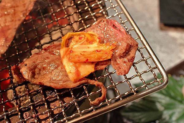 【桃園美食】鬥佐燒肉-100%高品質原肉食材燒肉吃到飽