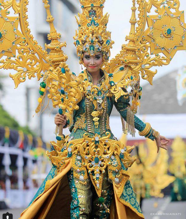 Gambar 15 Kostum Jember Fashion Carnaval 2020 Dijamin 