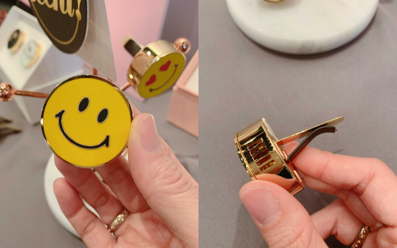 Oh, Scent！精緻車內香氛微笑表情款/1,490元 看到這樣的笑臉，感覺好心情都找回來了。(圖/吳雅鈴攝影)