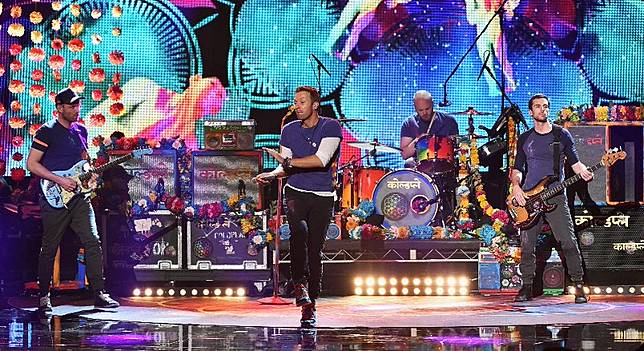 Wow, Megahnya Panggung Konser Coldplay di Singapura