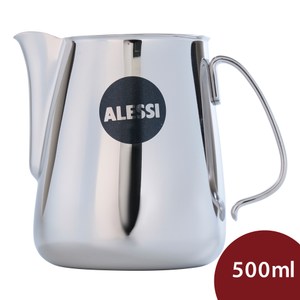 拉花嘴為圓滑造型 杯底的部分重心平穩 高品質18/10不鏽鋼材質 兼具實用與美學設計