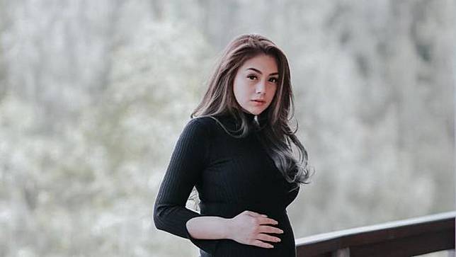 Celine Evangelista
