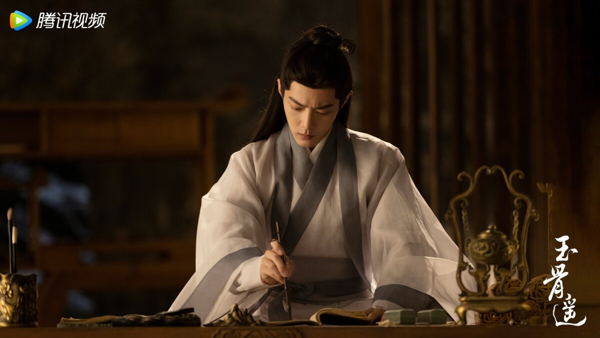 10位陸劇深情人設男角色！《長相思》塗山璟、相柳人氣高，東方青蒼霸道護愛太圈粉！