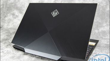 猛獸級的效能 精品級的設計 HP OMEN 15 超輕薄電競筆電開箱評測