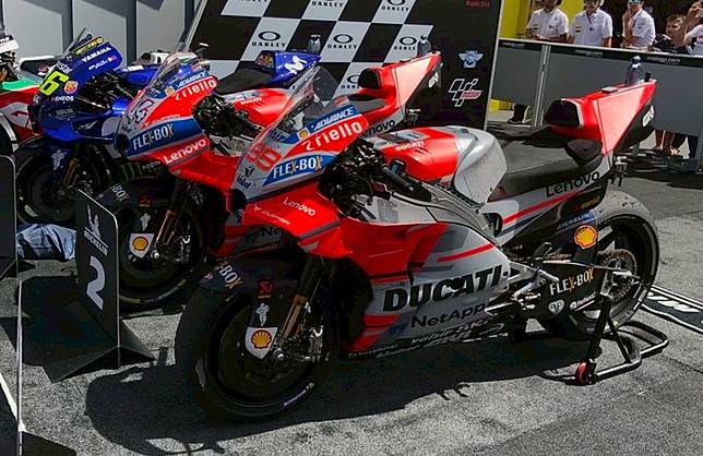  Perbedaan Antara Motor Lorenzo dan Dovizioso Sabung Ayam Online Tak Kasatmata, Ternyata Ada 3 Perbedaan Antara Motor Lorenzo dan Dovizioso