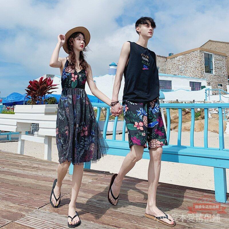 大尺碼情侶裝沙灘夏裝新款海邊度假男短褲套裝女網紗拼接吊帶連衣裙 短板 t恤 情侶衣短袖t恤 多件式套裝 情侶套
