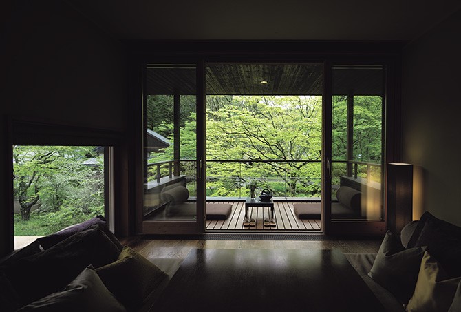 軽井沢の森に身を委ね 自らをリセットする養生ステイ 星のや軽井沢