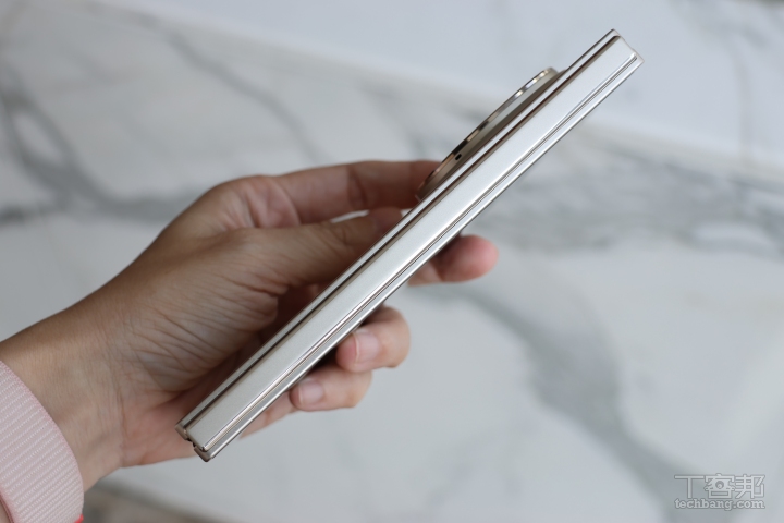 OPPO Find N3、Find N3 Flip 雙機登場，價格 60,990 元、32,990 元即日起開放預購