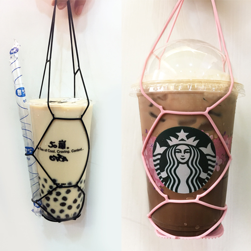 | 品名 | Kalo 環保矽膠提袋 2入| 商品材質 | 矽膠Silicon| 商品材質 |11.4g| 商品尺寸 |120Wx103Hx2D(mm)自備飲料提袋,環保輕便好收納!也可直接當杯墊、隔