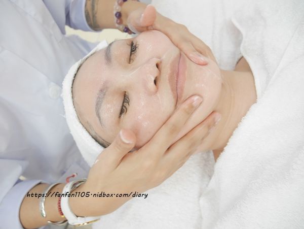 【臉部保養】愛妮雅化妝品-喬笛萬芳店 #買保養品免費作臉 #免費修眉 (15).JPG