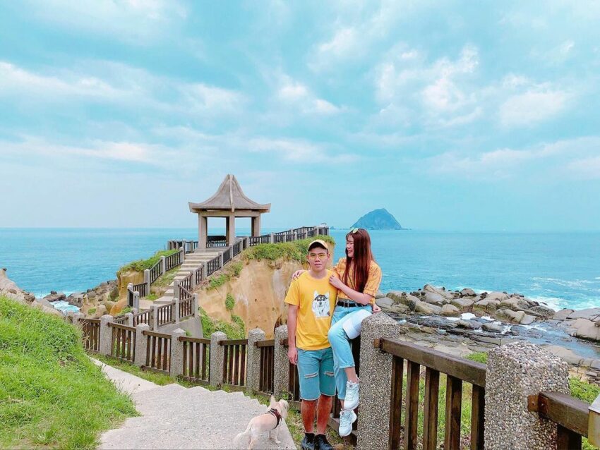 基隆親子景點｜和平島公園 | 可以遠眺基隆嶼的「等嶼亭」，就座落於北海岸線