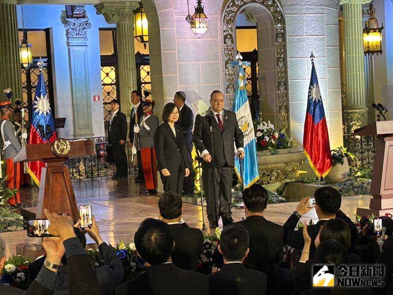 [問卦] 許多朋友說要移民中國