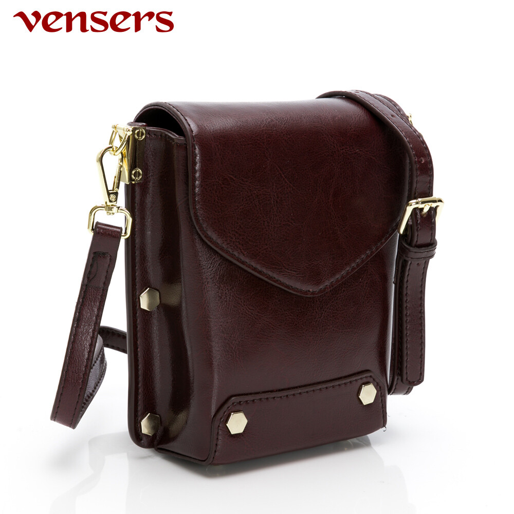 vensers小牛皮潮流個性包~肩背包 (nl1086803咖啡) 精選小牛皮材質 兼具潮流個性及時尚質感 都會男女愛不釋手 商品規格 商品品牌vensers 商品型號nl1086803咖啡 商品功能