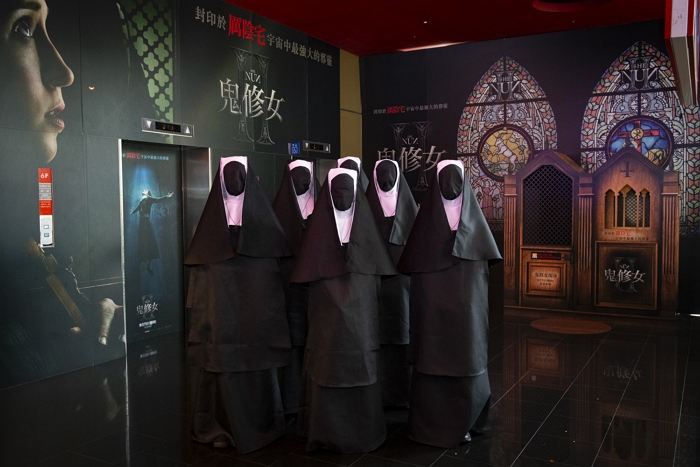 厲陰宅10週年!最強大邪靈【鬼修女II】中元節後顯靈開放告解