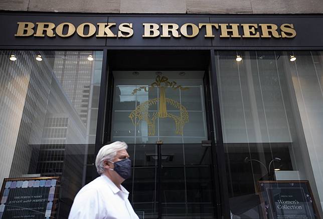 will brooks brothers reopen