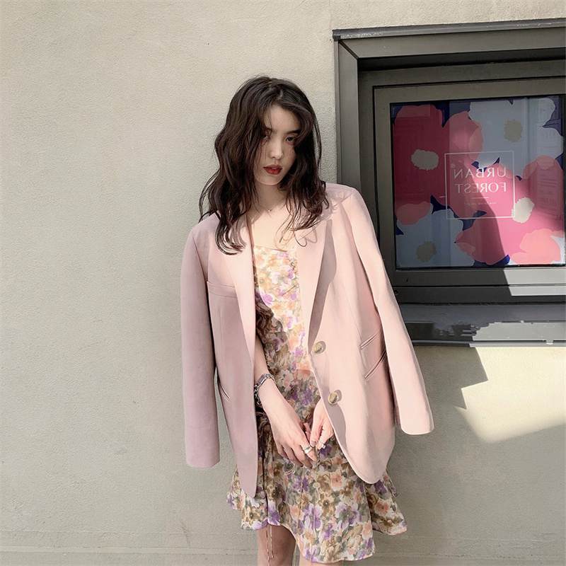 2022年輕熟風早春連衣裙子西裝套裝御姐粉色碎花高級感新款女吊帶