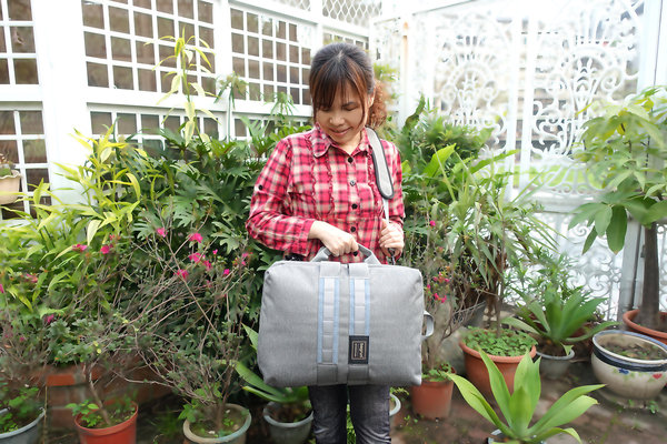 開箱-bagrun輕軍風三用機能後揹筆電包，上班族、輕旅行機能背包，bagrun三用背包，商務後背包推薦，上班後背包，輕後背包推薦