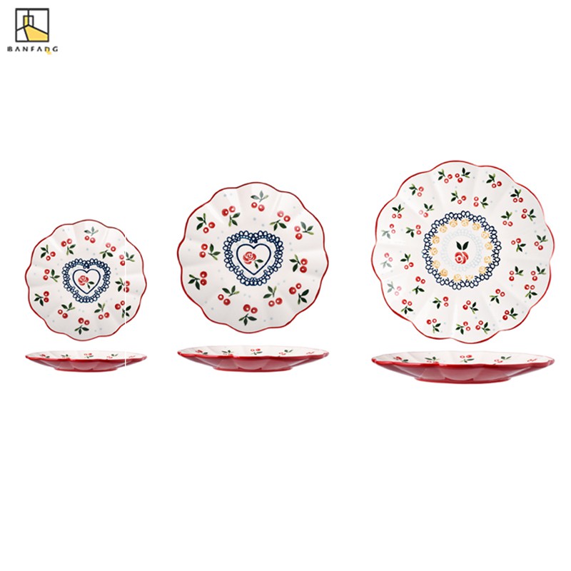 【現貨】半房 陶瓷盤子 復古手繪櫻桃家用可愛個性花邊創意釉下彩