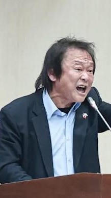 亂2瘋人院 低調
