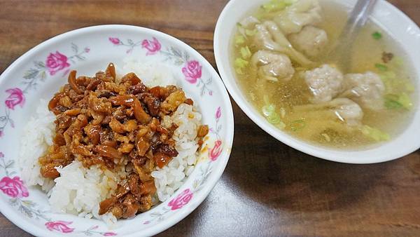 【台北美食】阿滿小吃店-吃了會讓人讚不絕口的美味小吃店 【台北美食】阿滿小吃店-吃了會讓人讚不絕口的美味小吃店