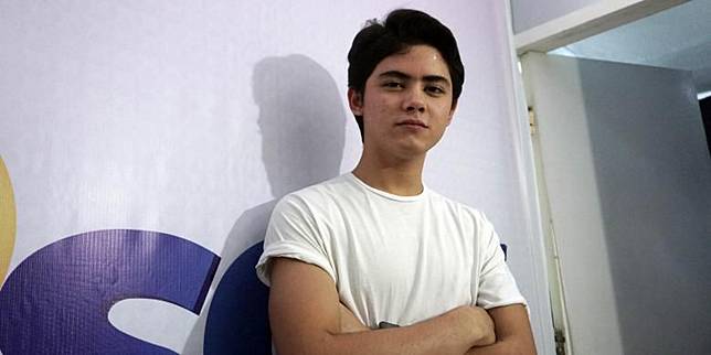 Aliando Syarief di fX Sudirman, Senayan, Jakarta Selatan, Minggu (30/9/2016).(KOMPAS.com/DIAN REINIS KUMAMPUNG)