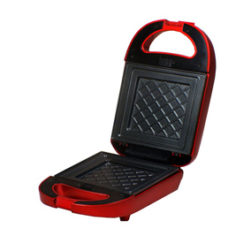 附三種烤盤，一機三用：鬆餅、三明治、甜甜圈，具貼心加熱指示燈，操作更方便！烤盤活動式快拆設計，烤盤不沾黏塗層，清洗也容易