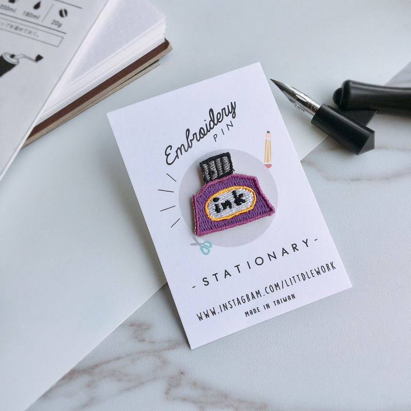 由香港女生建立的台灣品牌，100%台灣原創刺繡小胸章