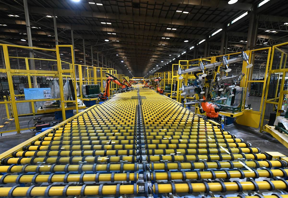 GLOBALink A glimpse of the intelligent production line of China's