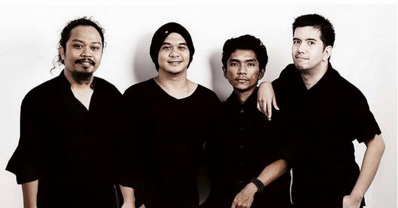 Payung Teduh Akad Karaoke