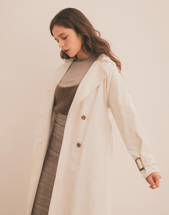 兩側附口袋/附可拆式綁帶/袖口可調整/可拆式連帽