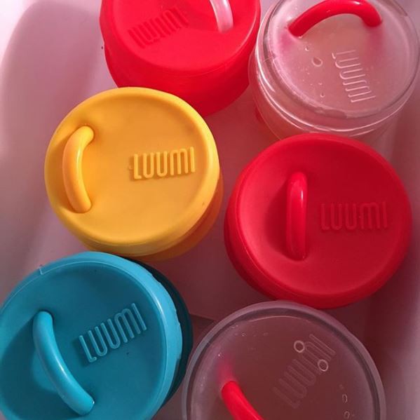 ！現貨販售！【加拿大Luumi 環保吸管+蓋組】✔可以進洗碗機✔可以冰箱冷藏✔可以放微波爐✔最高耐溫可高達200度✔100%最高等級安全矽膠 (filler-free and free from BP