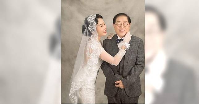 71歲還是超勇猛！拿督娶「小42歲女星」　新婚3月就當爸