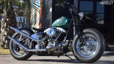 ハーレーカスタム 70年代のローライダーと並んでも違和感のないシルエット Fltrロードグライド Webヤングマシン