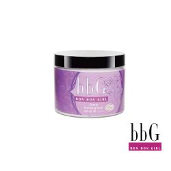 ◎暴露在外的肌膚無時無刻都在沾黏空氣髒汙、累積肥厚老廢角質，使肌膚暗沉、老化。去角質不僅能幫助肌膚代謝、去除老舊角質、並且有助於保養品吸收，是保養步驟當中最重要不可或缺的一環。|◎|◎品牌定位:MIT