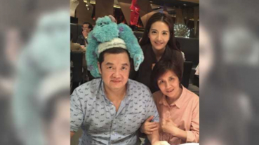 李宣榕52歲爸過世 淚崩：爸爸微笑的走