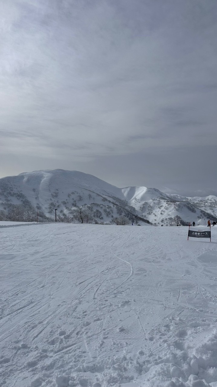 Snowboard 滑雪俱樂部