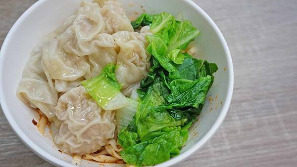 【台北美食】強記雞肉飯-隱身在市場裡的高評價美食小吃店