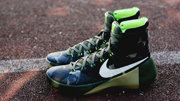 新聞速報 / Nike Hyperdunk 2015 ‘Cargo Khaki Camo’