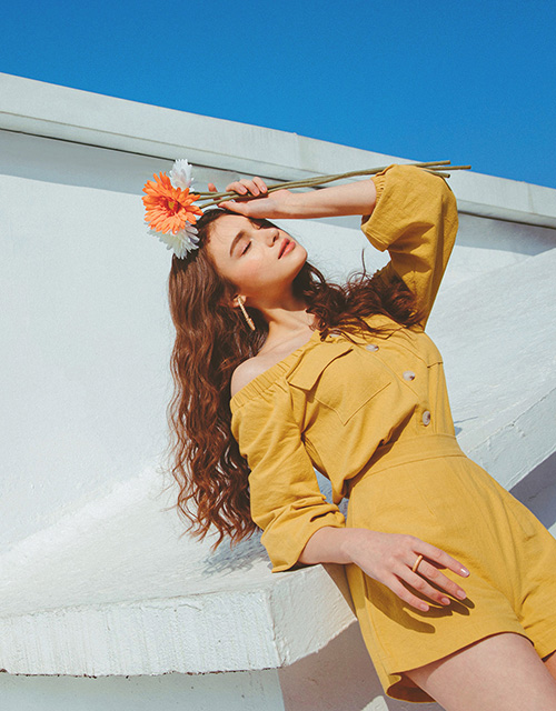 一字領雙口袋排釦長袖短褲套裝