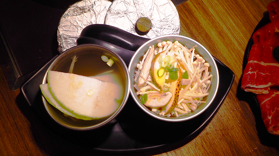 月桂炭火燒肉,美味食記,台北燒烤,基隆吃到飽豚野日式炭火燒肉基隆店,日式無煙燒烤,頂級原肉現切,生蠔,海鮮,無限吃,快速剝蝦服務,基隆車站美食