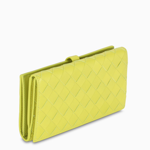 Continental wallet by Bottega Veneta in nappa with woven design, featuring snap button closure and i