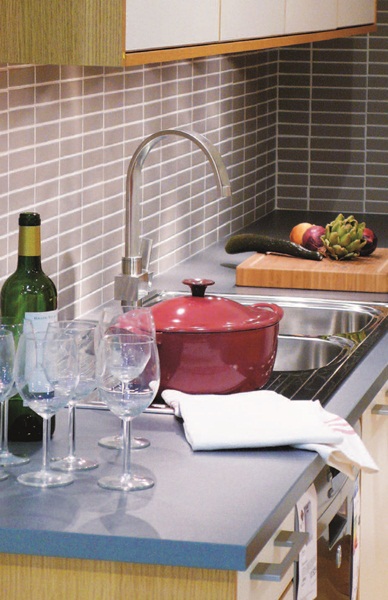 北歐風 斯德哥爾摩的繽紛居家-廚房和角落