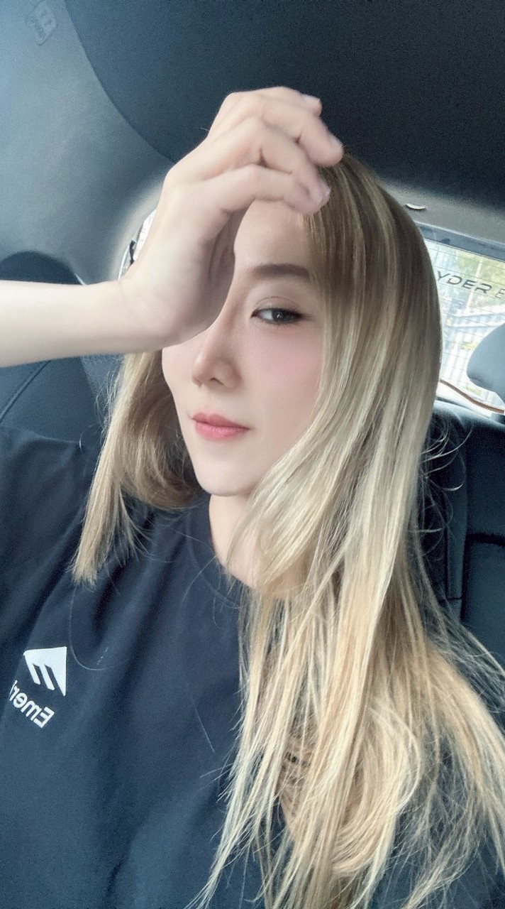 หมวยมาปล่อยรถ