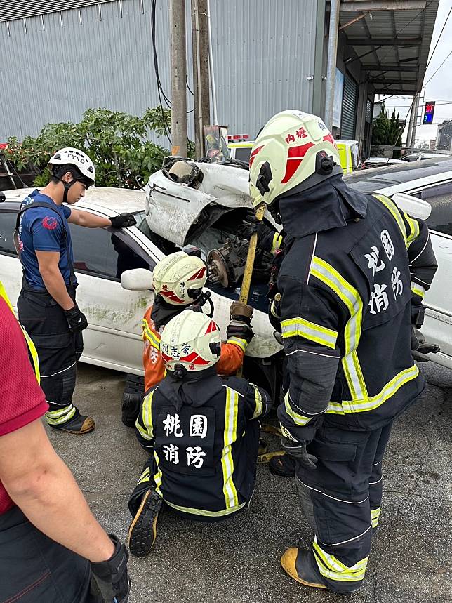 避免車禍傷患二次傷害 桃消內壢分隊強化救援技能 桃園電子報 Line Today