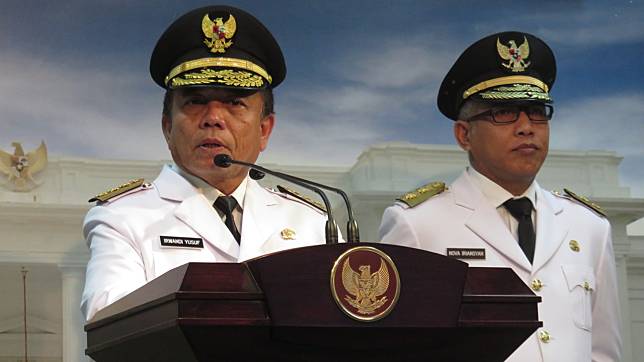 Gubernur Aceh Terbangkan Pesawat untuk Pantau Kebakaran Hutan