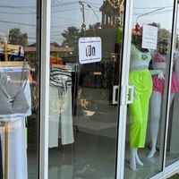 ร้านเสื้อผ้าวัดใหม่
